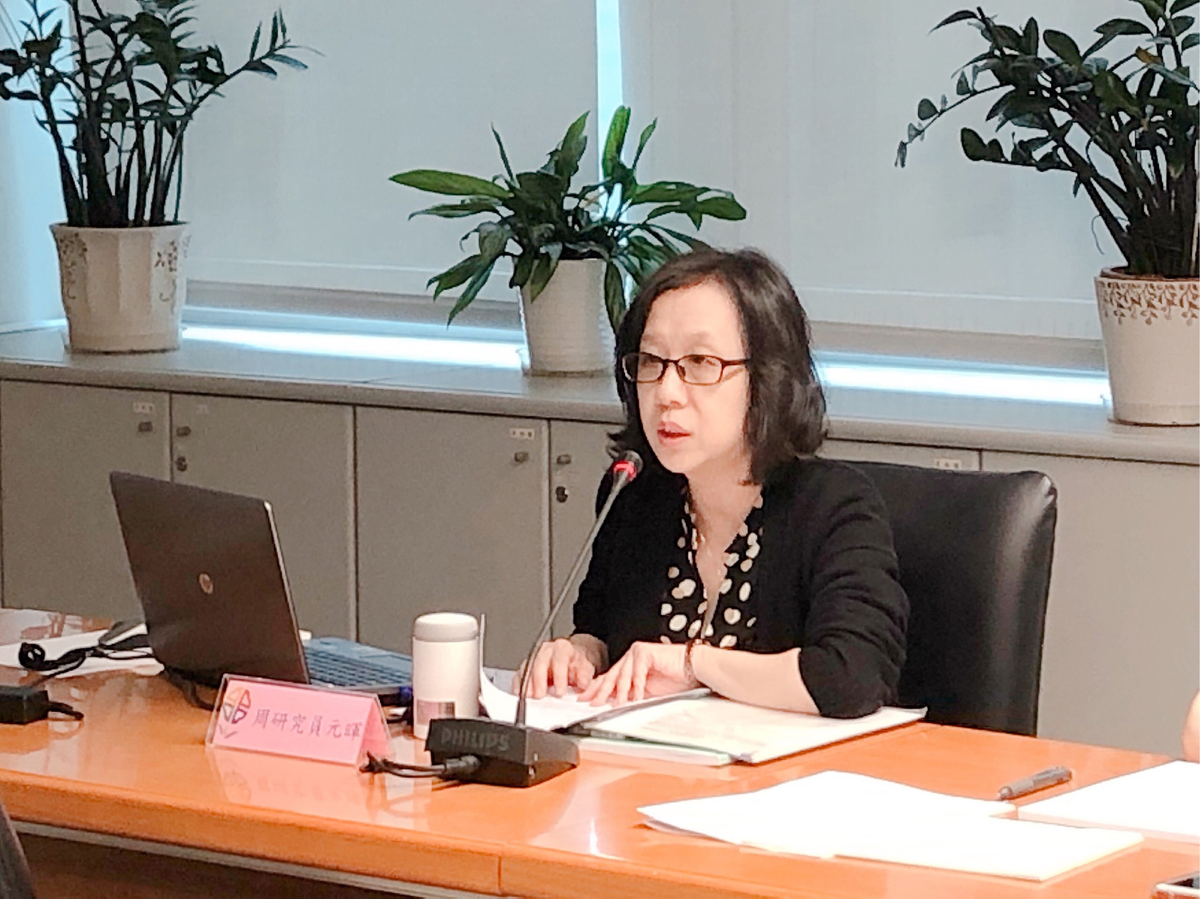 行政院主計總處周研究員元暉講授調查須知